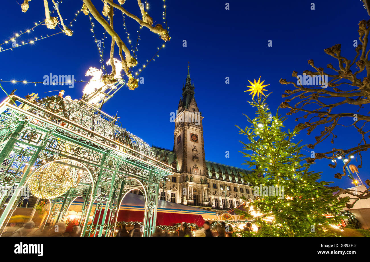 Christmasmarket At Hamburg Cityhall Stock Photo
