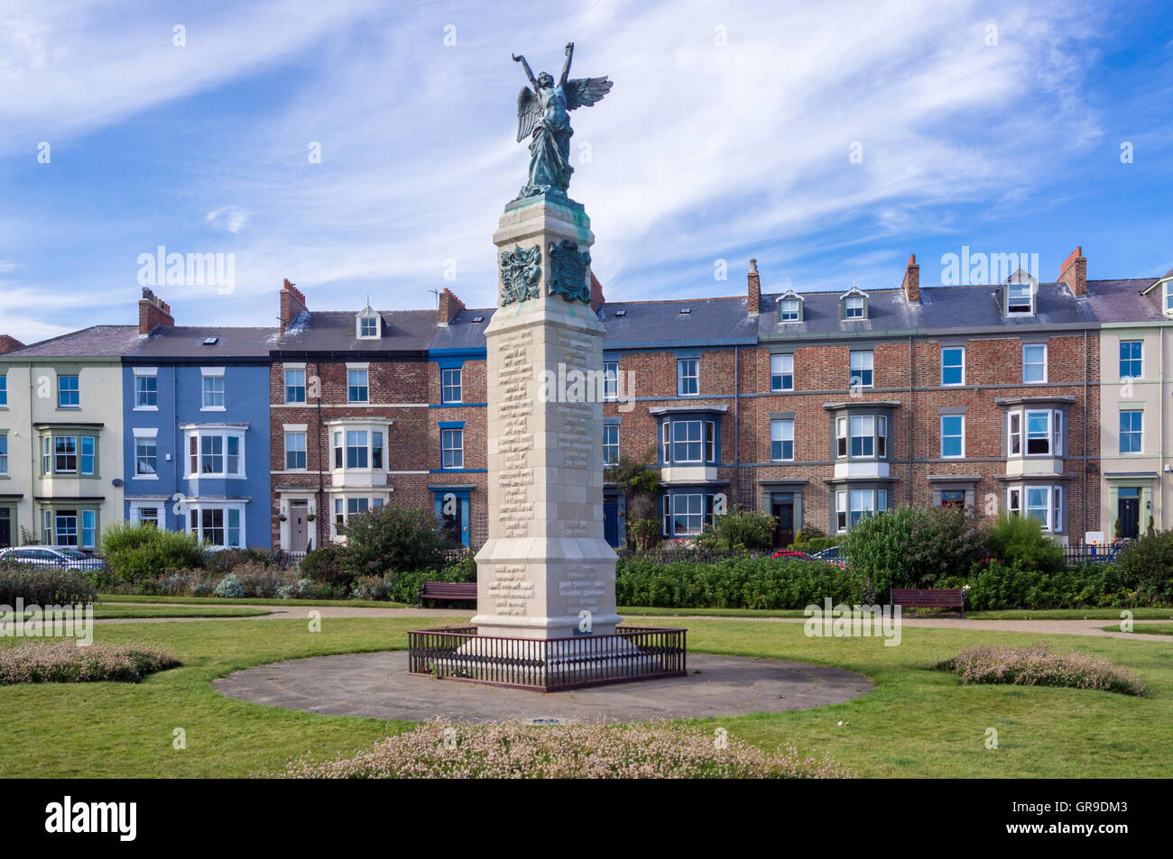 Redheugh Gardens war memorial, 'Winged Victory' by Philip B. Bennison, 1921 The Headland, Hartlepool, County Durham, England Stock Photo