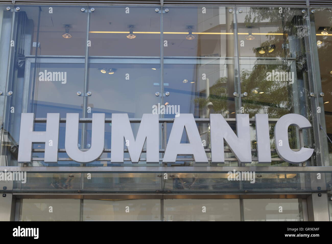 Humanic Branch In Mariahilferstrasse In Vienna Stock Photo