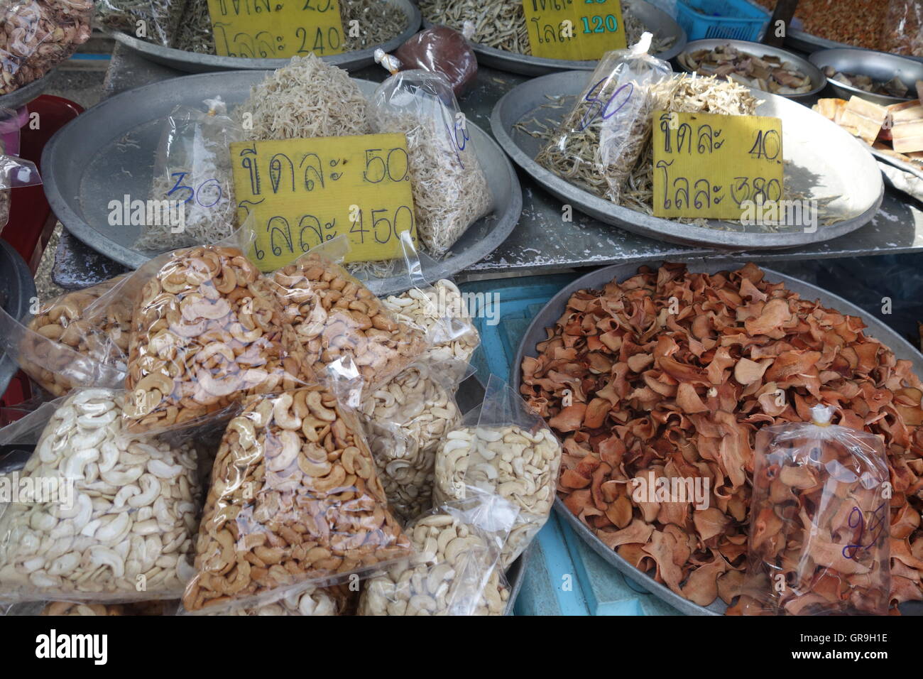 Thailand dried fish hires stock photography and images Alamy