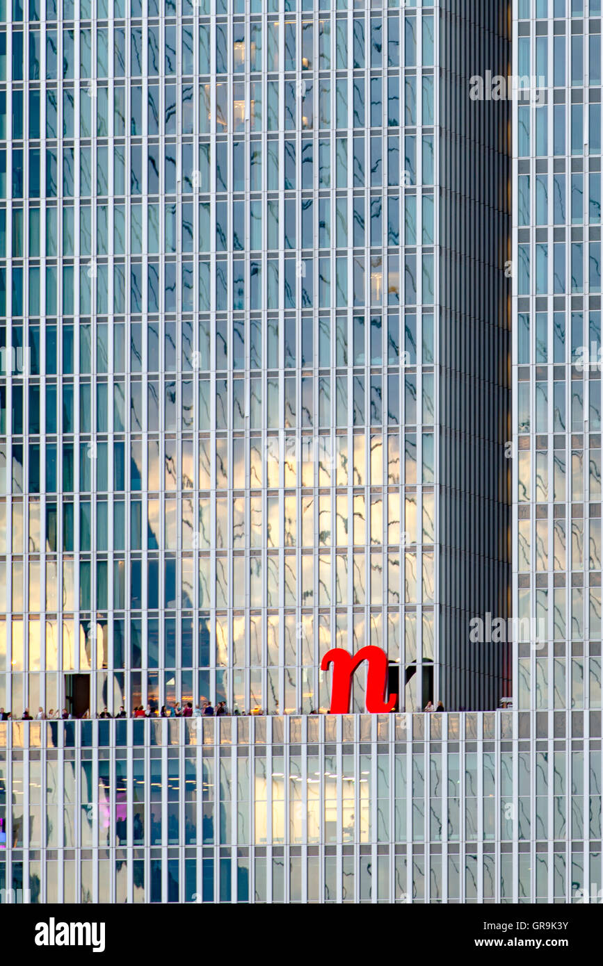 Rotterdam highrise buildings hi-res stock photography and images - Alamy