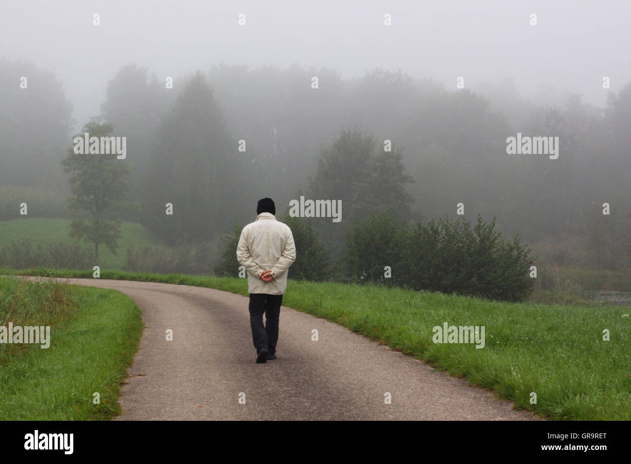 Humwan Walking Human being walk hi-res stock photography and images - Alamy