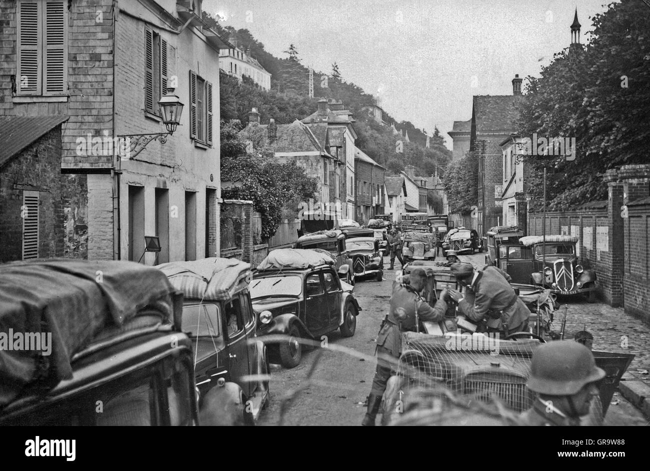 Zerstörungen Im Zweiten Weltkrieg 1940 In Belgien Stock Photo