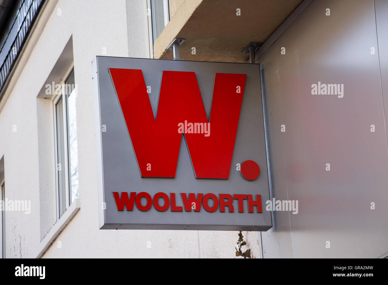 Woolworth Logo High Resolution Stock Photography and Images - Alamy