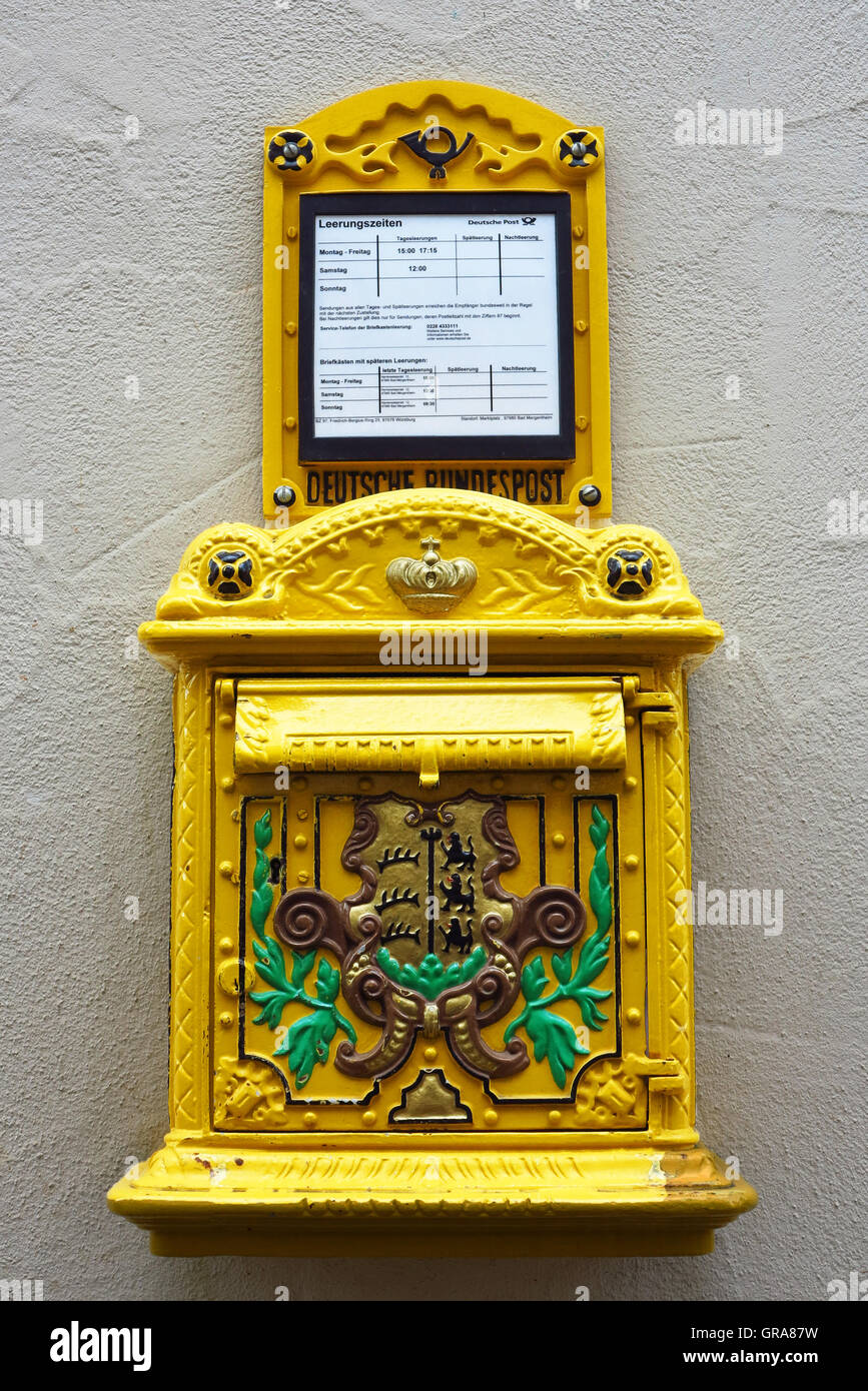 Briefkasten hi-res stock photography and images - Alamy