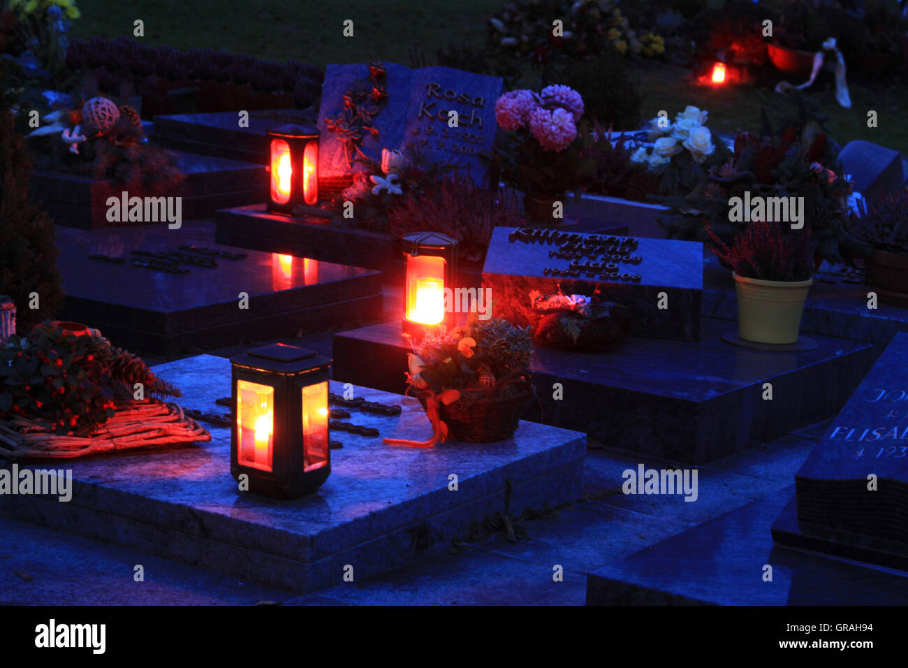 Graves Lights Stock Photo Alamy