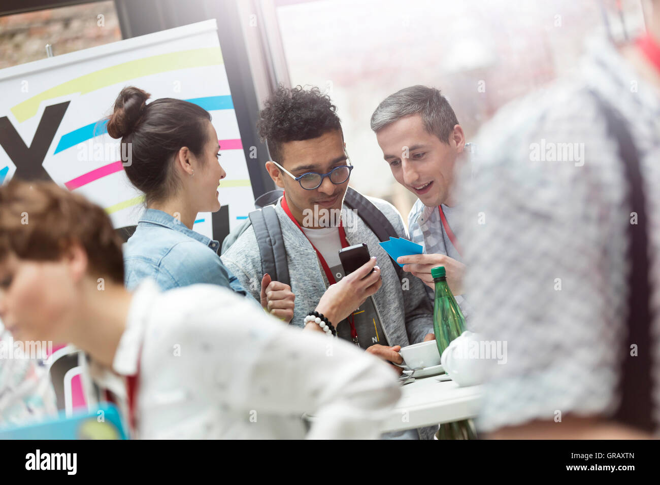 Business networking technology hi-res stock photography and images - Alamy