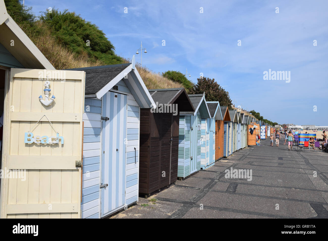 Lowestoft beach huts hires stock photography and images Alamy