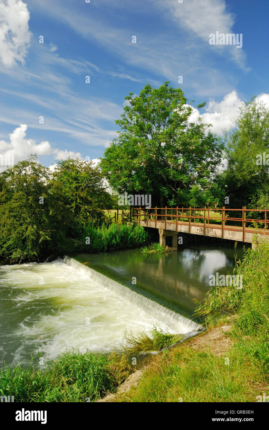 Wiltshire Rivers Footbridge over the river Avon near Great Somerford, Wiltshire Stock ...