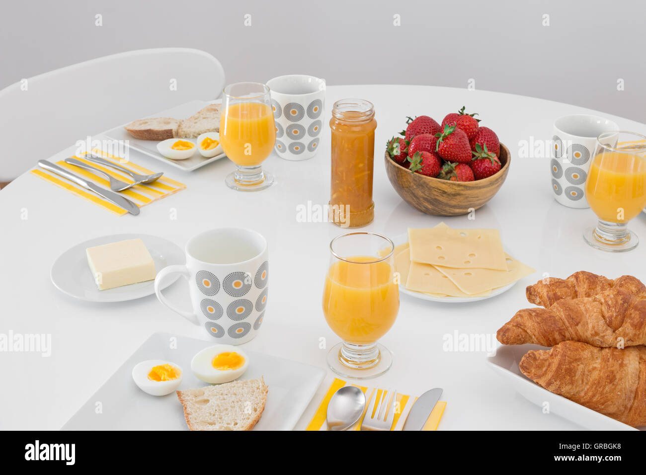 Simple meal table setting hi-res stock photography and images - Alamy