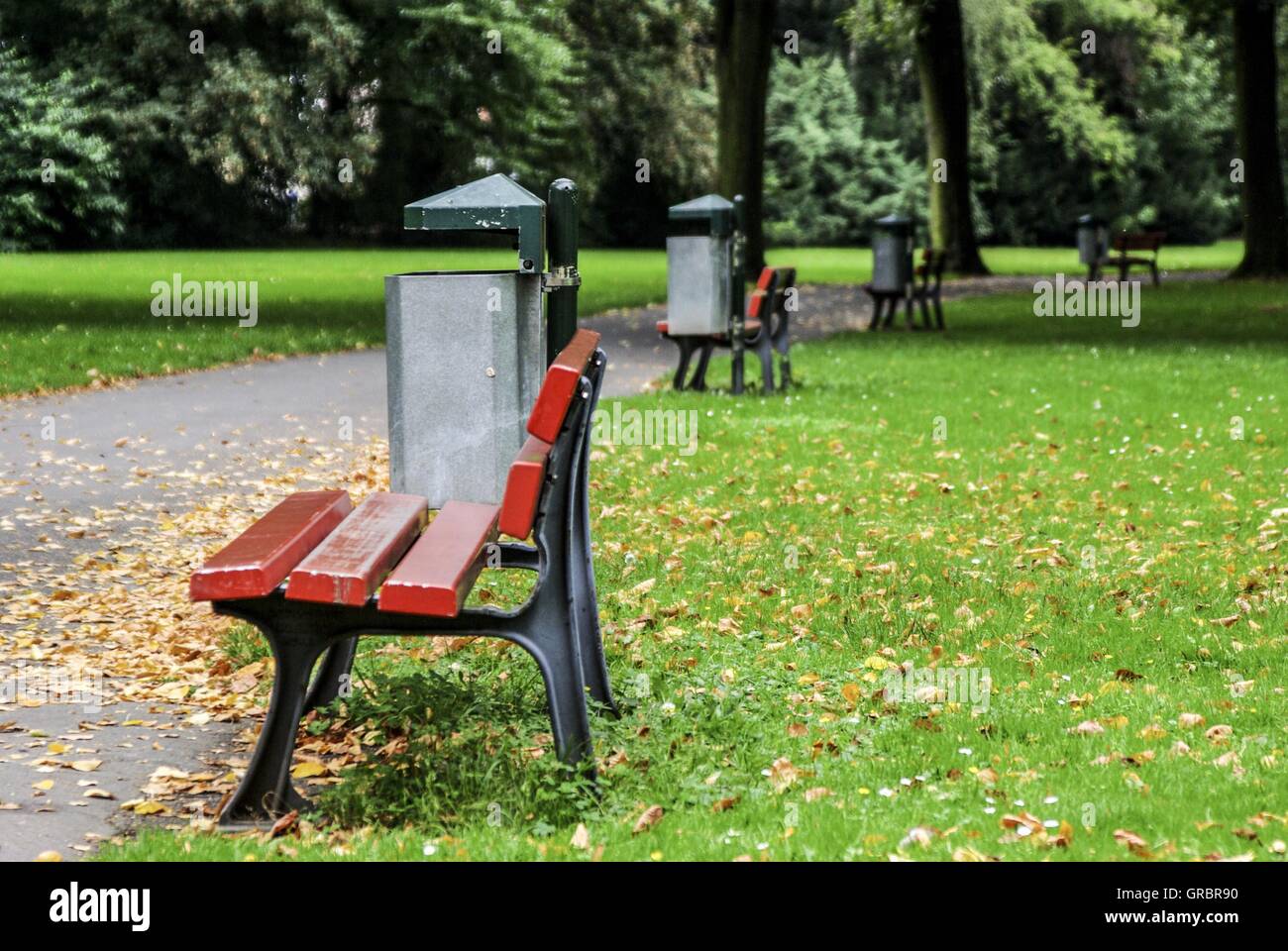 Trash Can, Benches In The Park Stock Photo Alamy