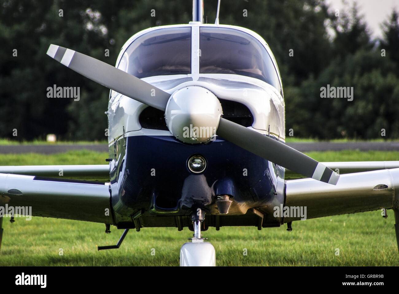 Light sport aircraft hires stock photography and images Alamy