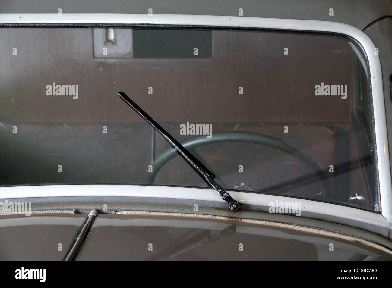 Windshield From A Oldtimer Stock Photo Alamy