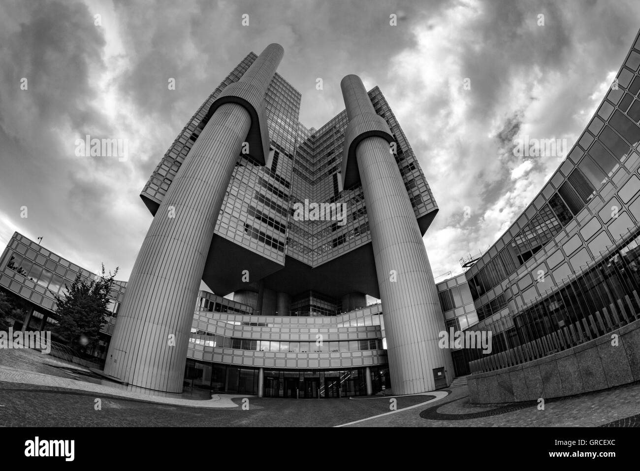 High Rise Building Stock Photo Alamy
