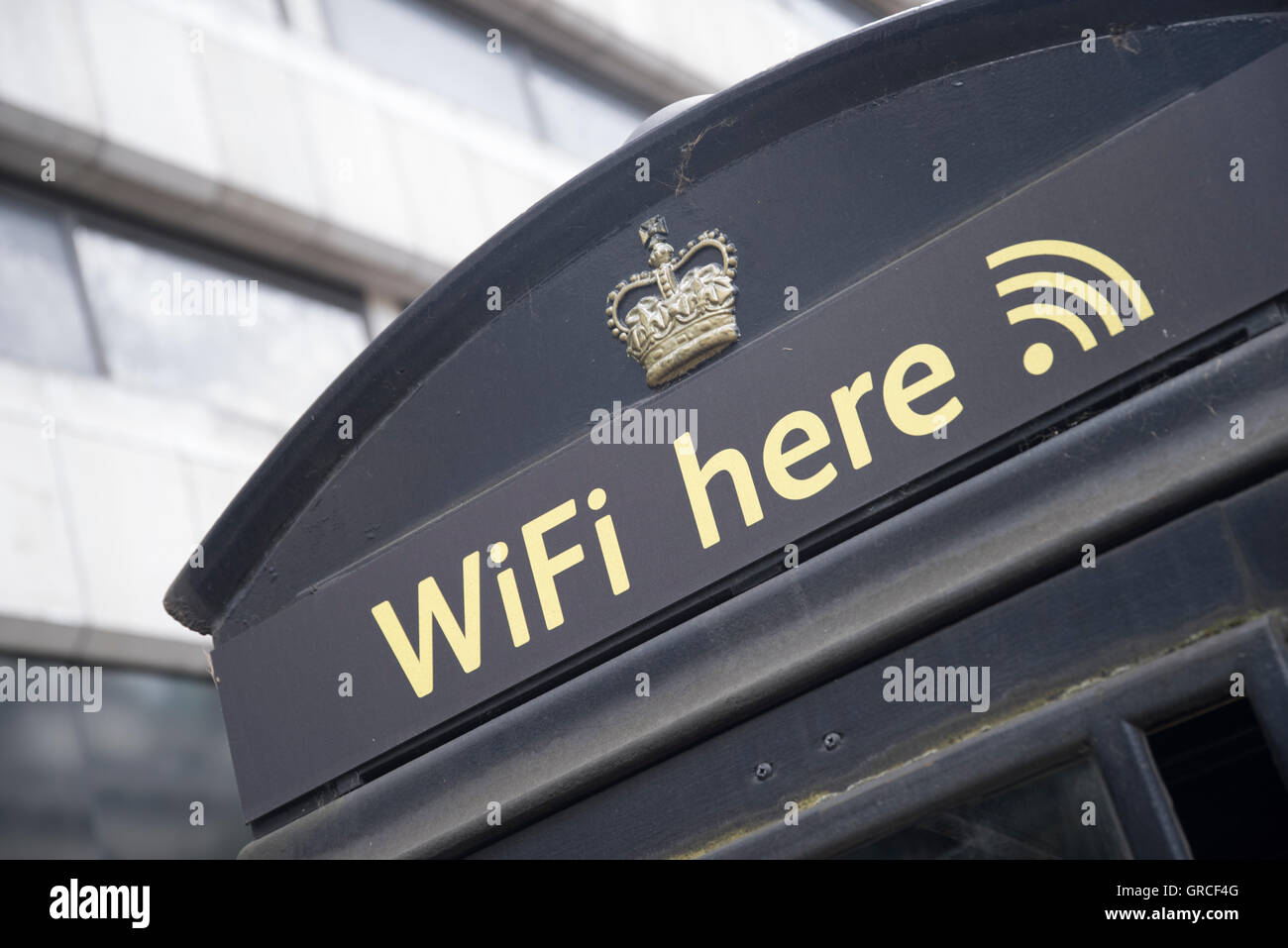 Wifi provider from converted London Telephone Box, Central London Stock Photo