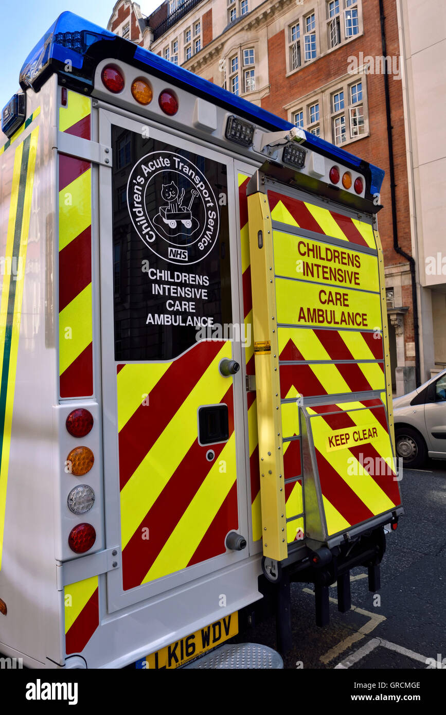 Children's AcuteTransport Service, CATS, Intensive Care Ambulance seen from the rear outside hospital Stock Photo