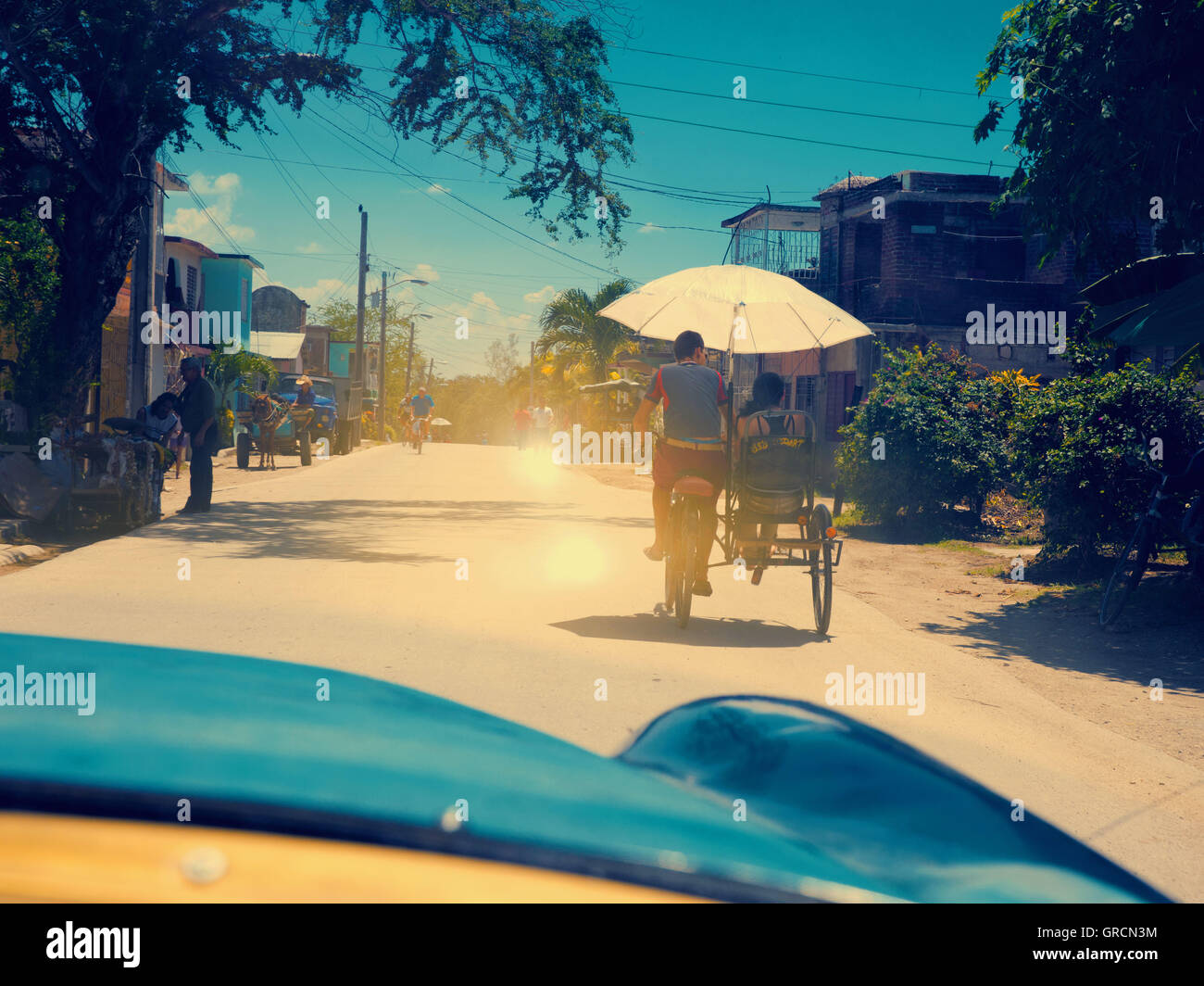 Street Scene In Cuba Stock Photo Alamy