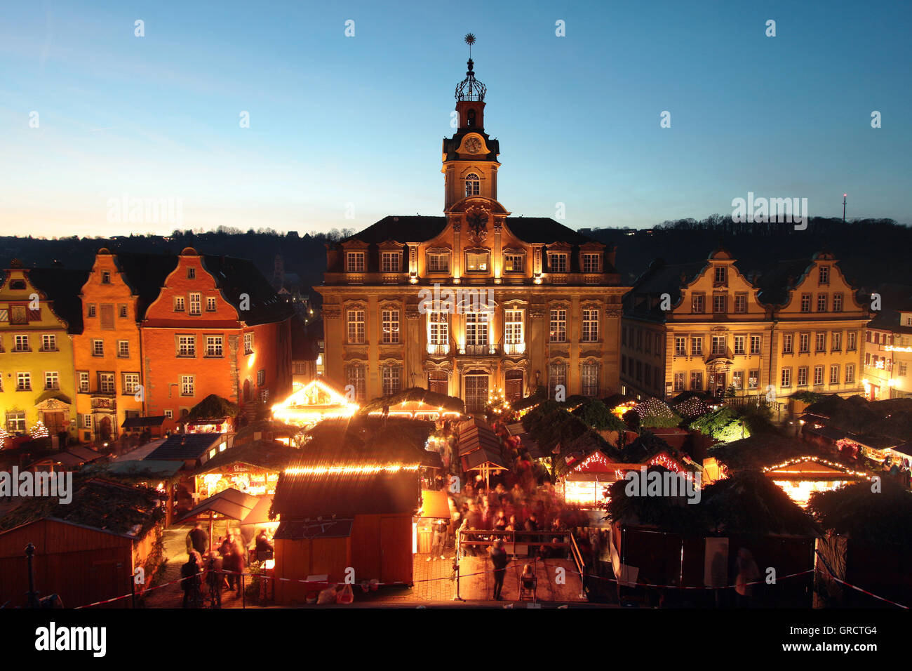 Traditional Christmas Market In Historic Old Town With Townhall Of Schwaebisch Hall Stock Photo