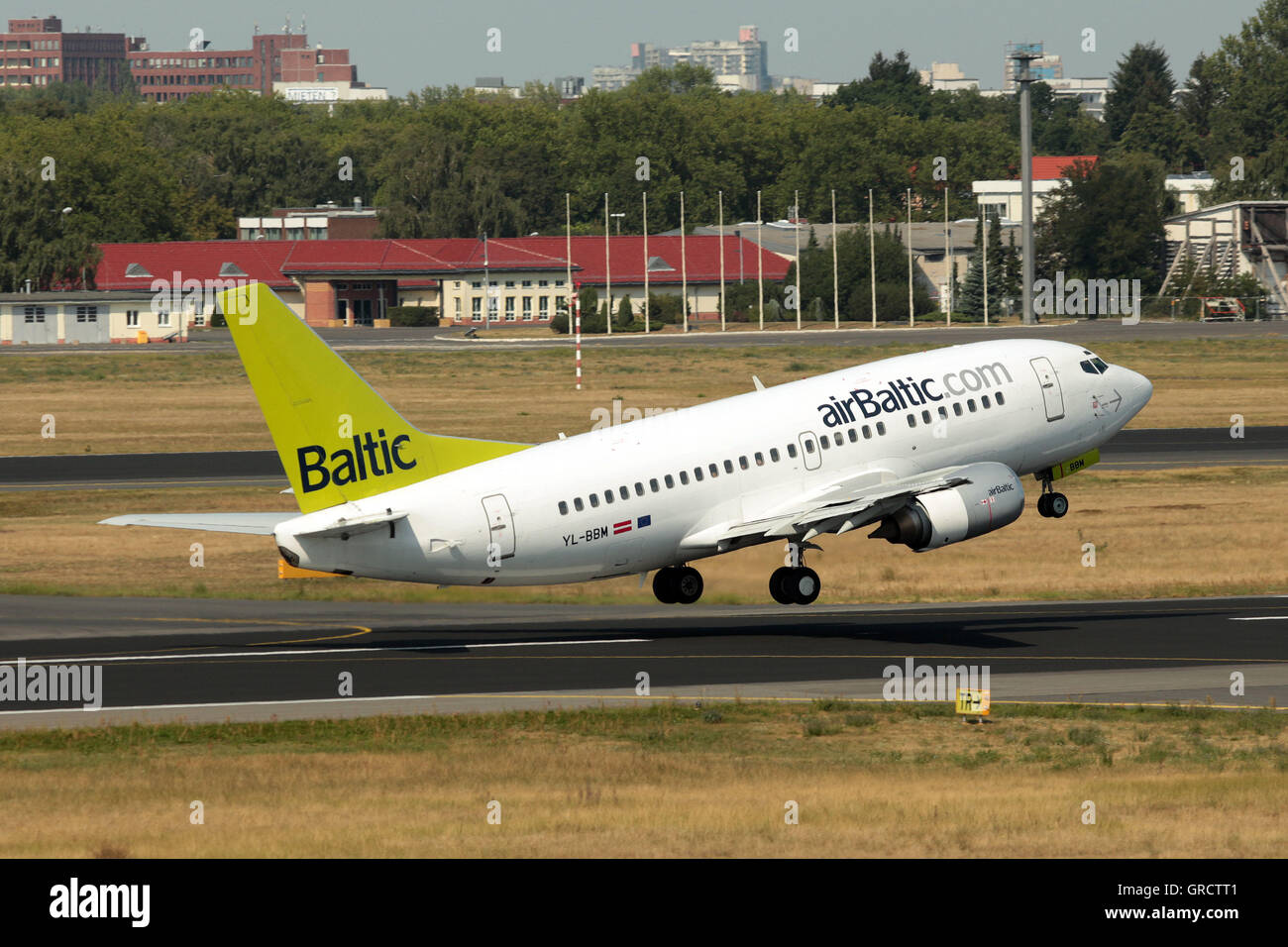 Air baltic boeing 737 departure hi-res stock photography and images - Alamy