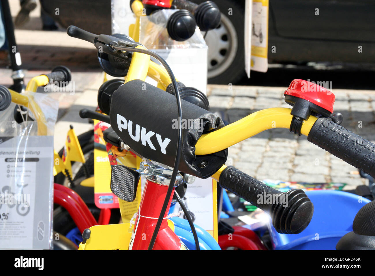 Puky hi-res stock photography and images - Alamy
