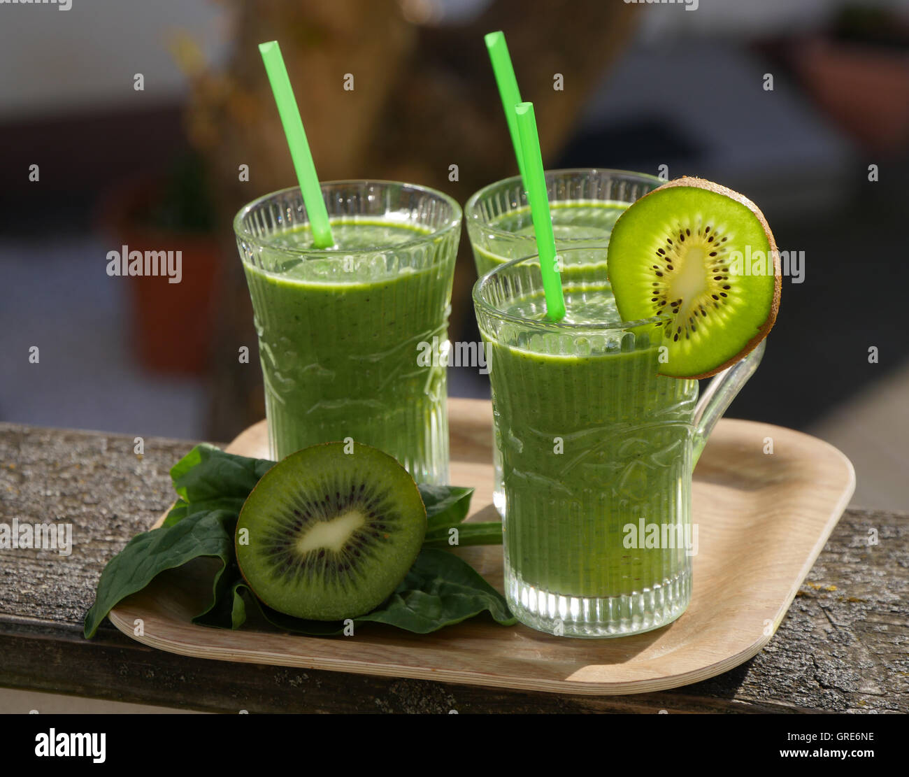 Green Smoothies Of Spinach, Banana, Kiwi, Apple Stock Photo Alamy