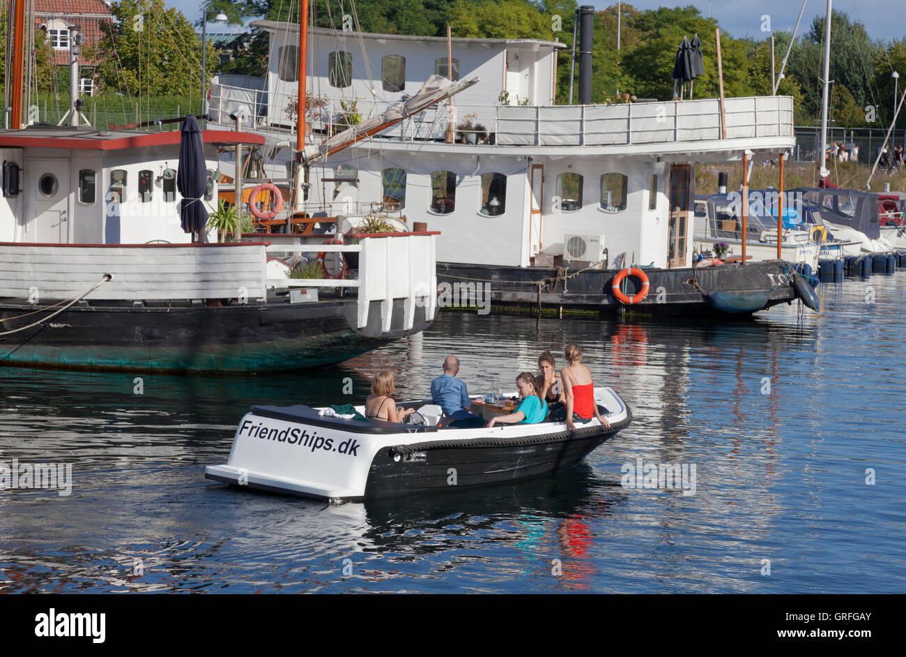 Denmark houseboat High Resolution Stock Photography and Images Alamy
