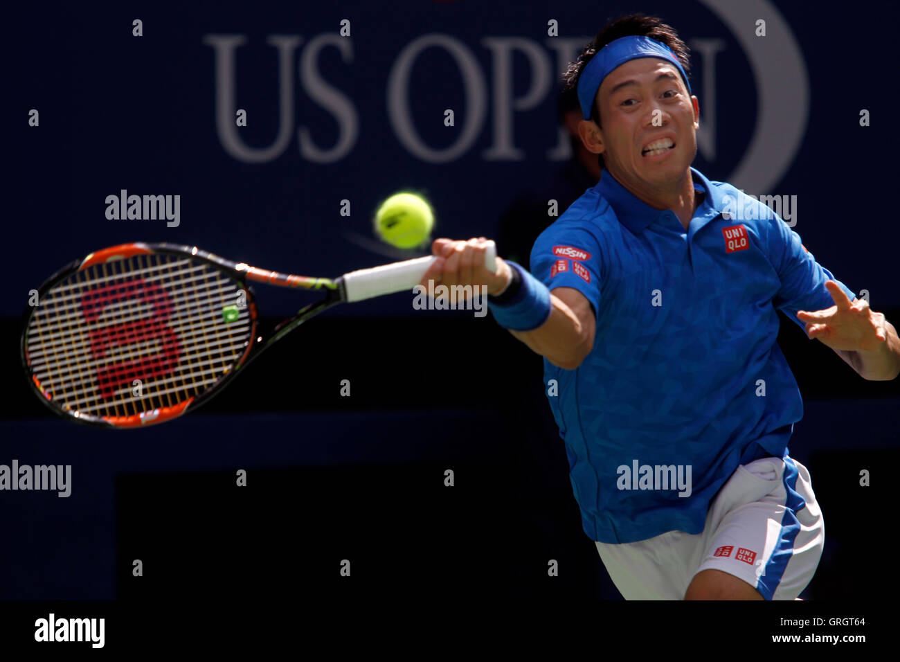 Flushing Meadows, New York, USA. 7th September, 2016. New York, USA. 7th September, 2016. Kei Nishikori of Japan during his quarter final match against Andy Murray of Great Britain at the United States Open Tennis Championships at Flushing Meadows, New York on Wednesday, September 7th © Adam Stoltman/Alamy Live News Credit:  Adam Stoltman/Alamy Live News Stock Photo