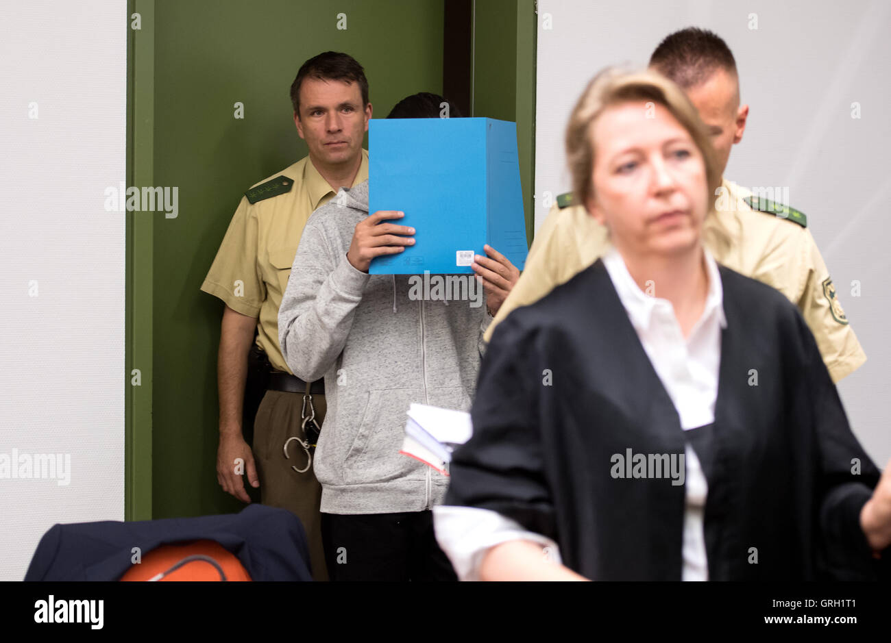Munich, Germany. 8th Sep, 2016. Defendant Ali R. entering a court room ...
