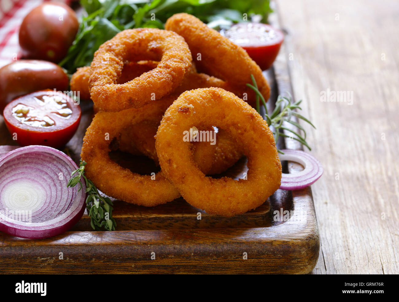 Fast food deep fried battered onion rings hi-res stock photography and ...