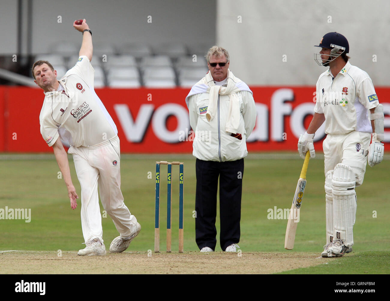 David Lucas in bowling action for Northants - Essex CCC vs Northamptonshire CCC - LV County Championship Division Two cricket at the Ford County Ground, Chelmsford, Essex -  17/09/09 Stock Photo