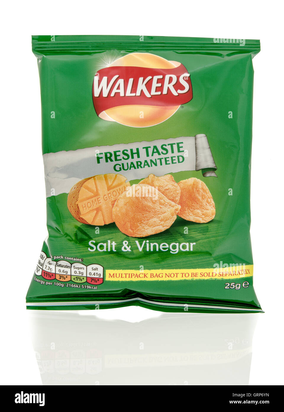 Winneconne, WI - 23 July 2016: Bag of Walkers salt & vinegar chips on an  isolated background Stock Photo - Alamy