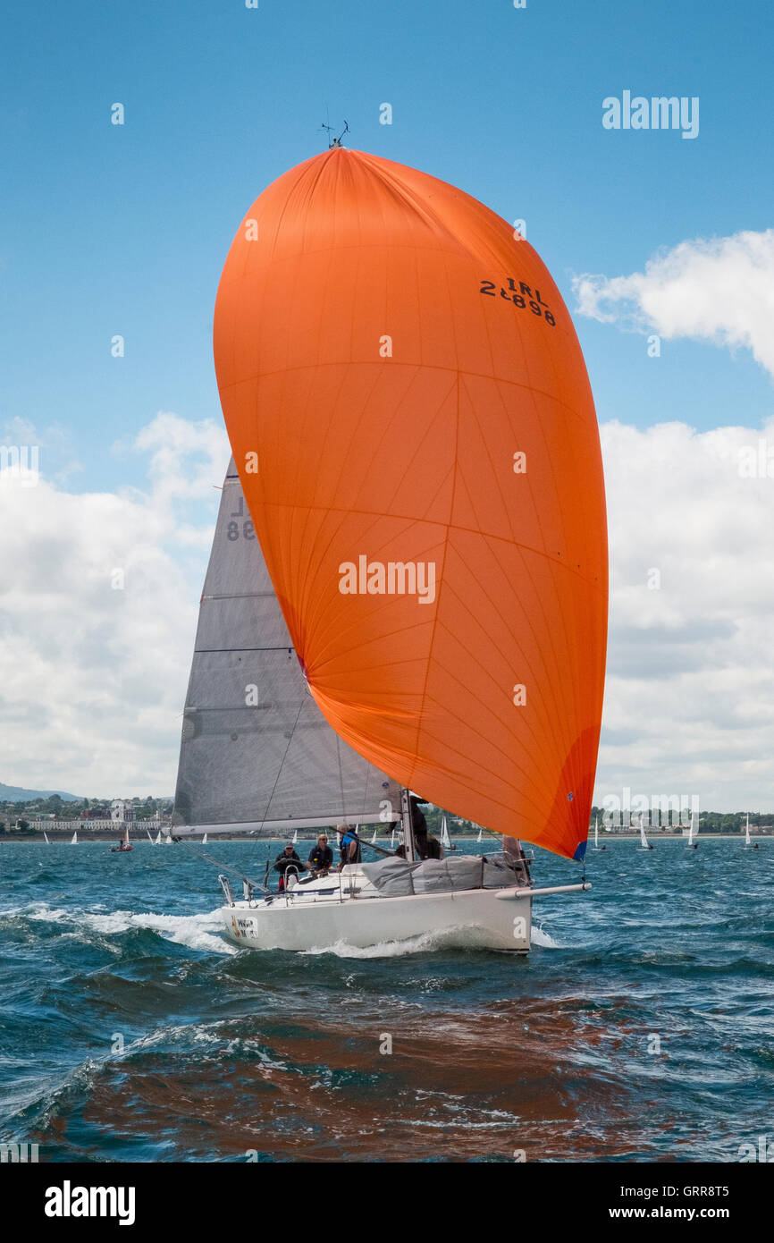 Sailing yacht spinnaker hires stock photography and images Alamy