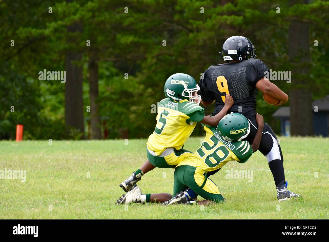 Youth football players Stock Photo Alamy