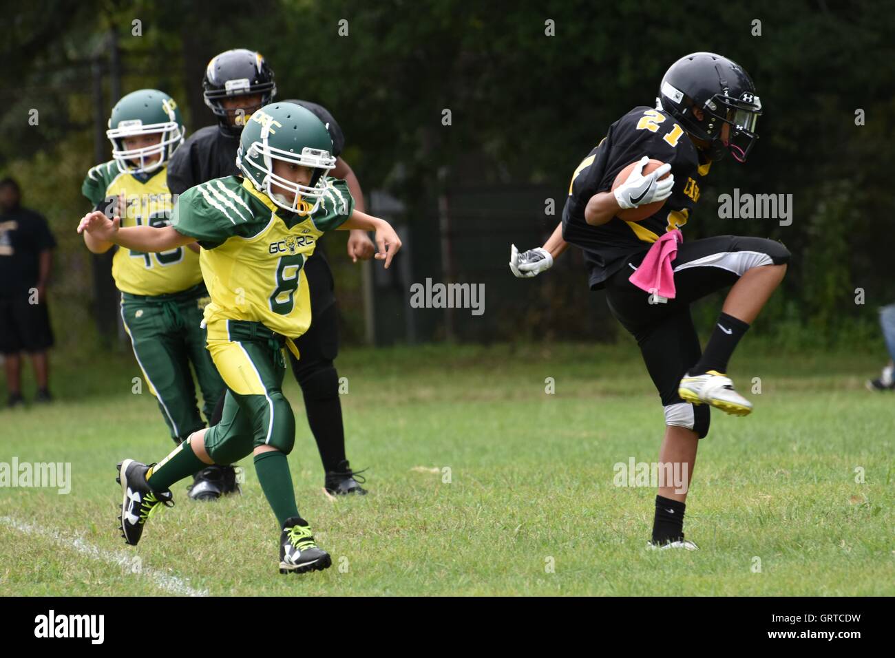 Youth football players Stock Photo Alamy