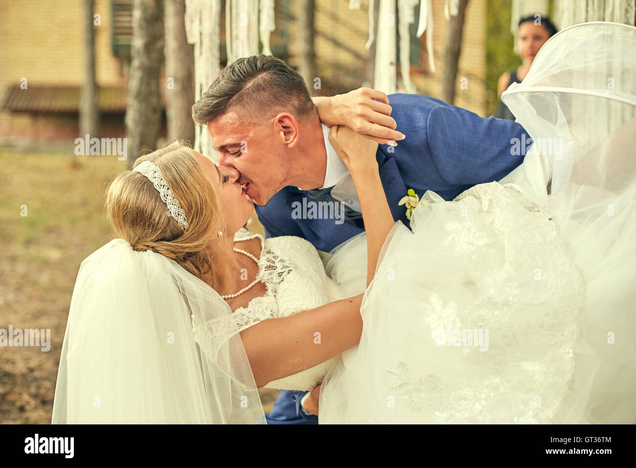 Passionate kiss hi-res stock photography and images - Alamy