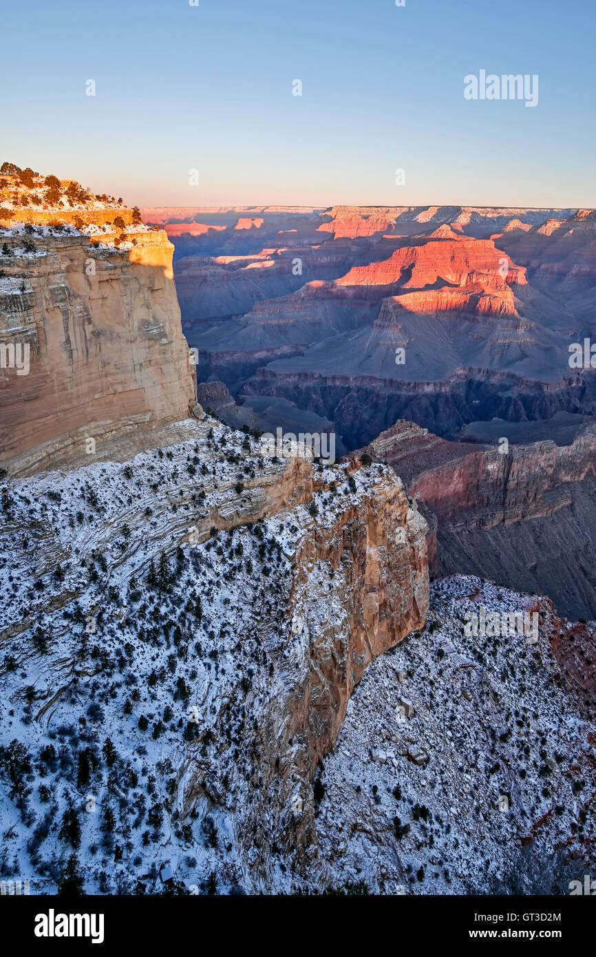 Snow-covered bluffs and canyons, from Maricopa Point, Grand Canyon National Park, Arizona USA Stock Photo