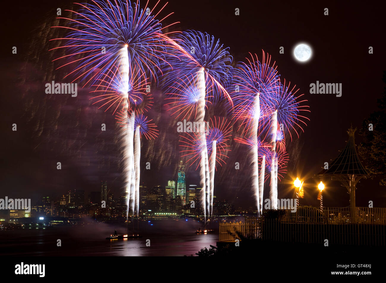 The July 4th firework over Hudson River Stock Photo Alamy