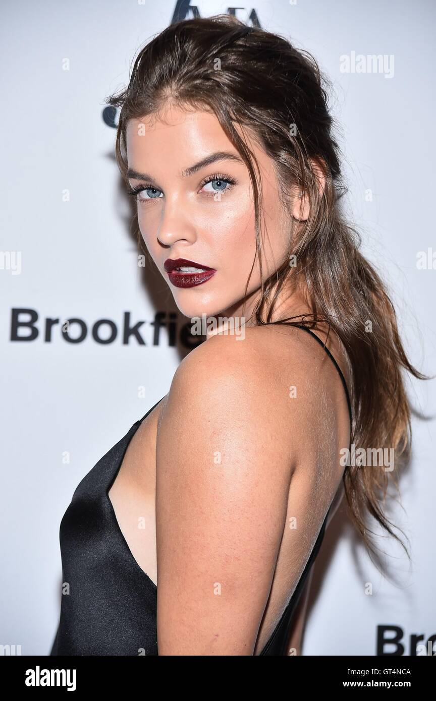 New York, NY, USA. 8th Sep, 2016. Barbara Palvin at arrivals for Daily  Front Row's Fourth Annual Fashion Media Awards, Park Hyatt New York, New  York, NY September 8, 2016. Credit: Steven