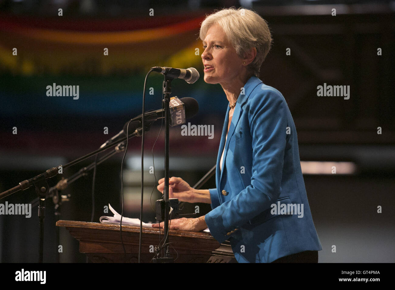 Chicago, Illinois, USA. 8th Sep, 2016. Presidential candidate Dr. Jill Stein for the Green Party, talks about her platform to a crowd of supporters at the Preston Bradley Center in Chicago. Credit:  Rick Majewski/ZUMA Wire/Alamy Live News Stock Photo