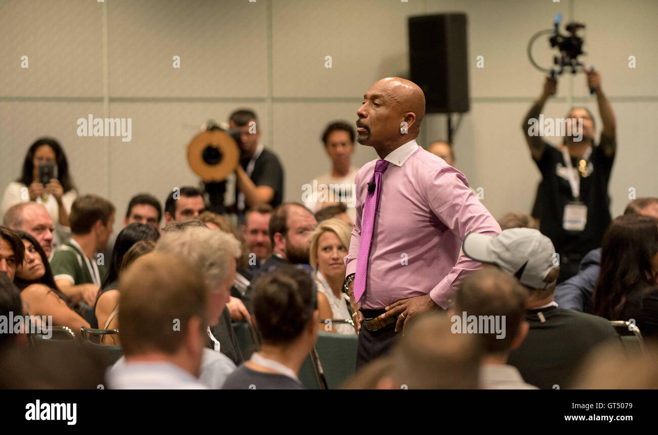 Los Angeles, California, USA. 08th Sep, 2016. MONTEL WILLIAMS eschews the stage to deliver his keynote address amid the audience of expo attendees during the Los Angeles Cannabis World Congress and Business Exposition. The 2016 four-day expo features the latest technologies, solutions and resources for the marijuana industry, which, according to the event website, may top 35 billion dollars by 2020. On November 8 of this year, California voters will decide the fate of Proposition 64, the Adult Use of Marijuana Act, which would legalize the recreational use of cannabis in the state.(Credit Stock Photo