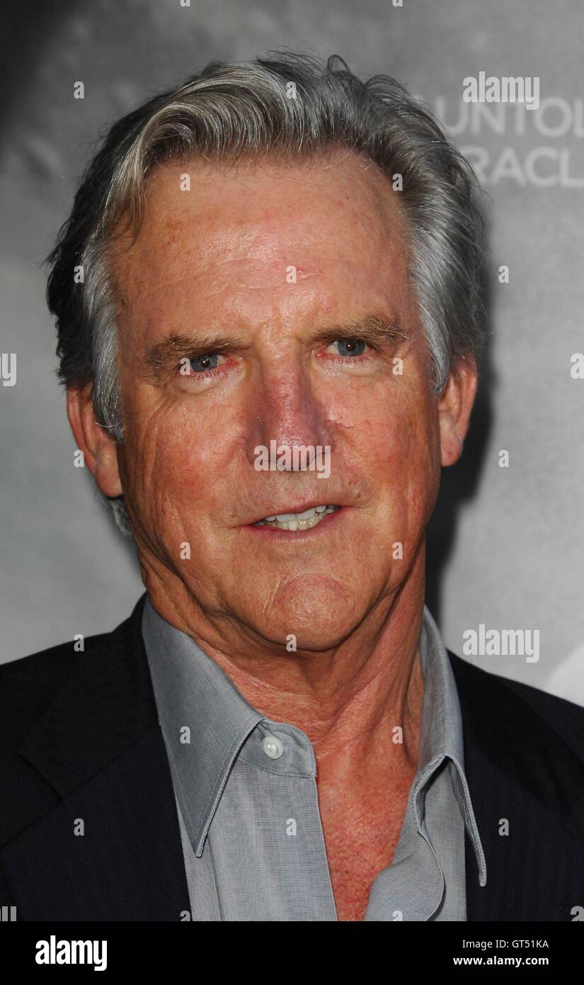 Los Angeles, CA, USA. 8th Sep, 2016. Jamey Sheridan at arrivals for SULLY Premiere, Los Angeles, CA September 8, 2016. © Elizabeth Goodenough/Everett Collection/Alamy Live News Stock Photo