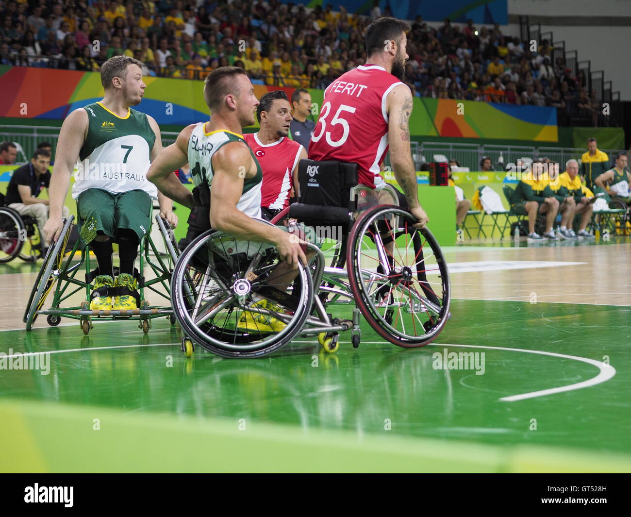Adaptive sport hires stock photography and images Alamy