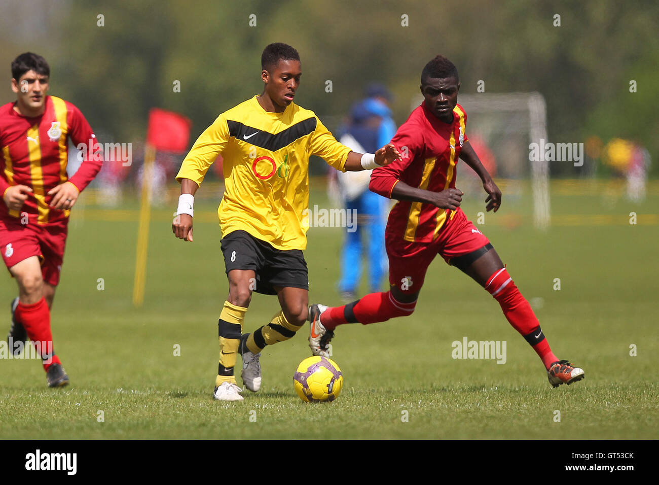 Clapton Rangers (yellow/black) vs Black Meteors - Hackney & Leyton ...