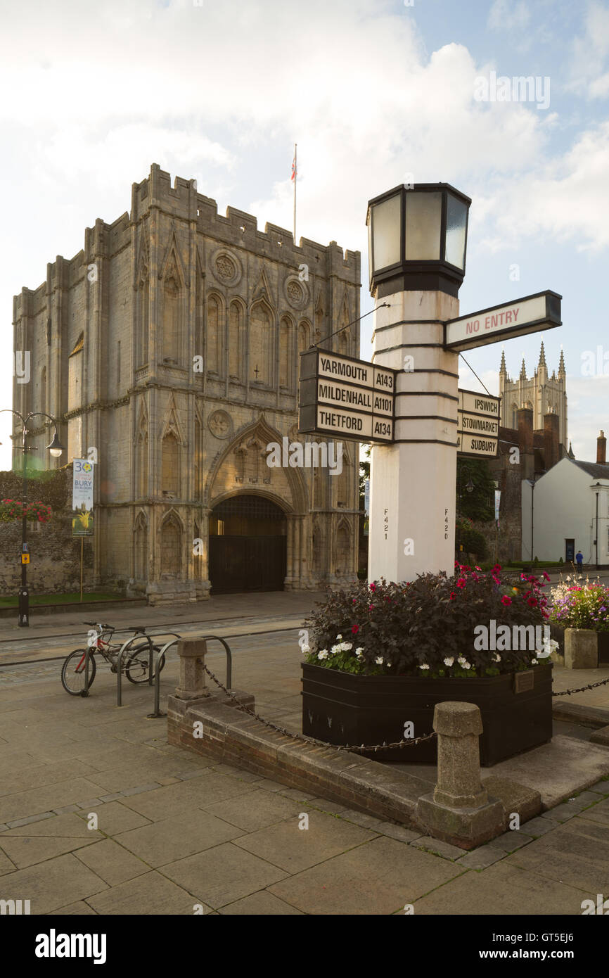 Salt pillar road traffic sign with The Abbey Gate behind at Bury St Edmunds Angel Hill. Stock Photo