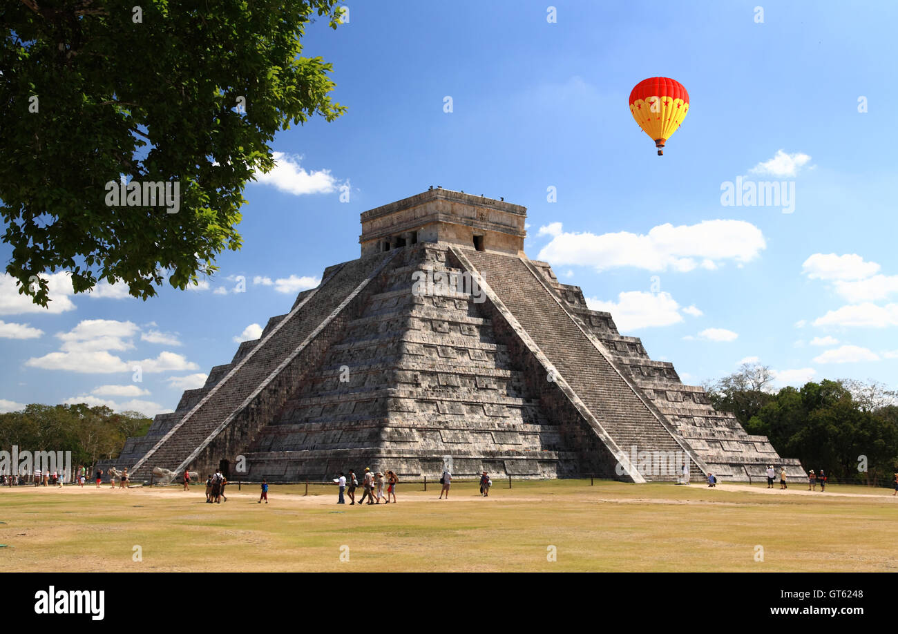 The temples of chichen itza temple in Mexico Stock Photo