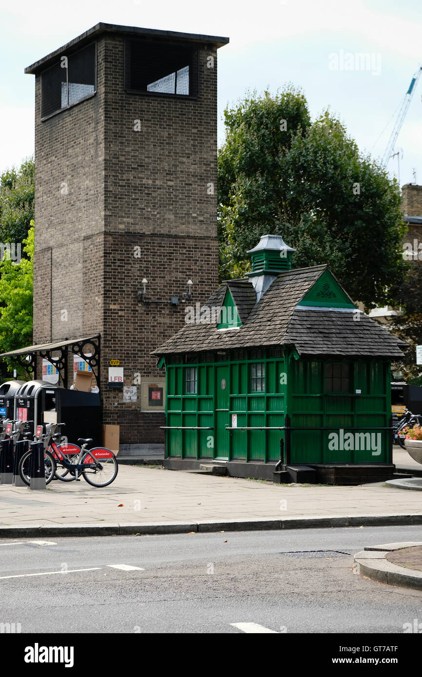 Cabman's Shelter, Warwick Avenue, London. One of the thirteen remaining originally set up in 1875 by the Earl of Shaftesbury Stock Photo