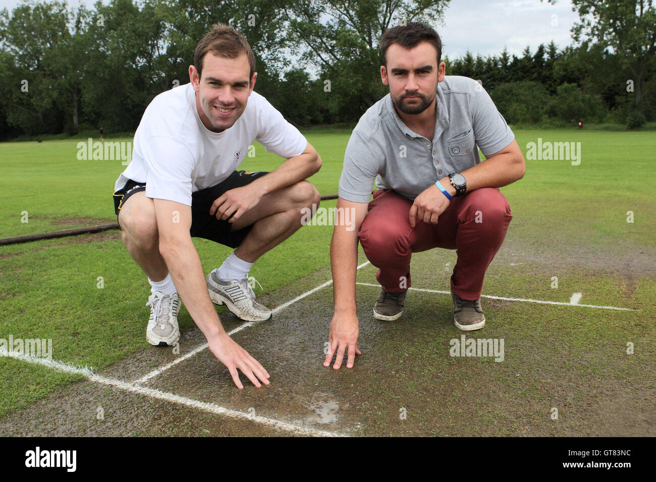 Gidea Park Romford Cc Captain Chris Collier L And Stock Photo