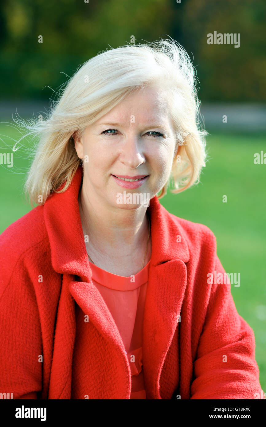 Closeup portrait of a happy mature woman Stock Photo - Alamy