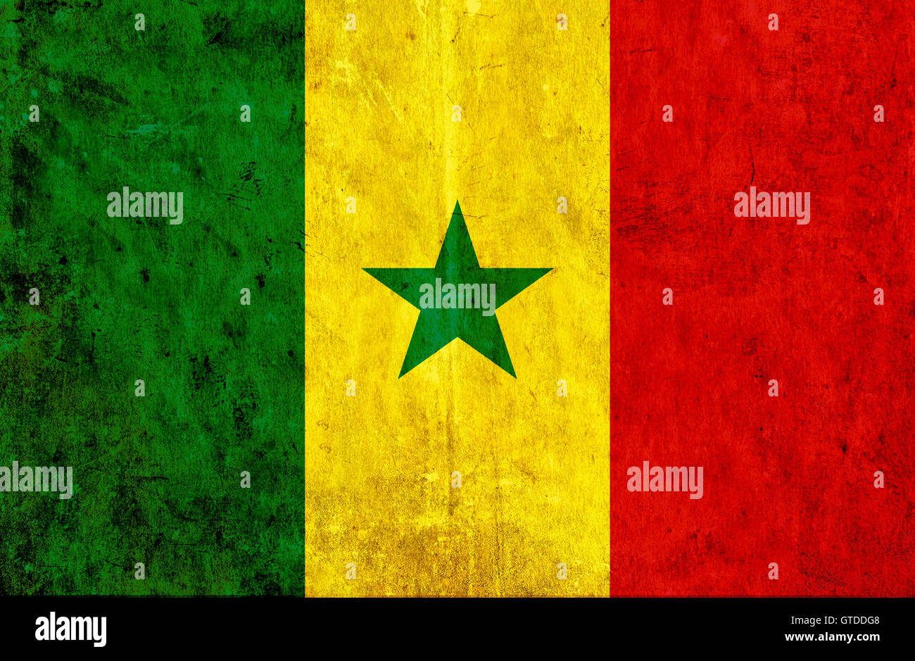 Grungy paper flag of Senegal Stock Photo - Alamy