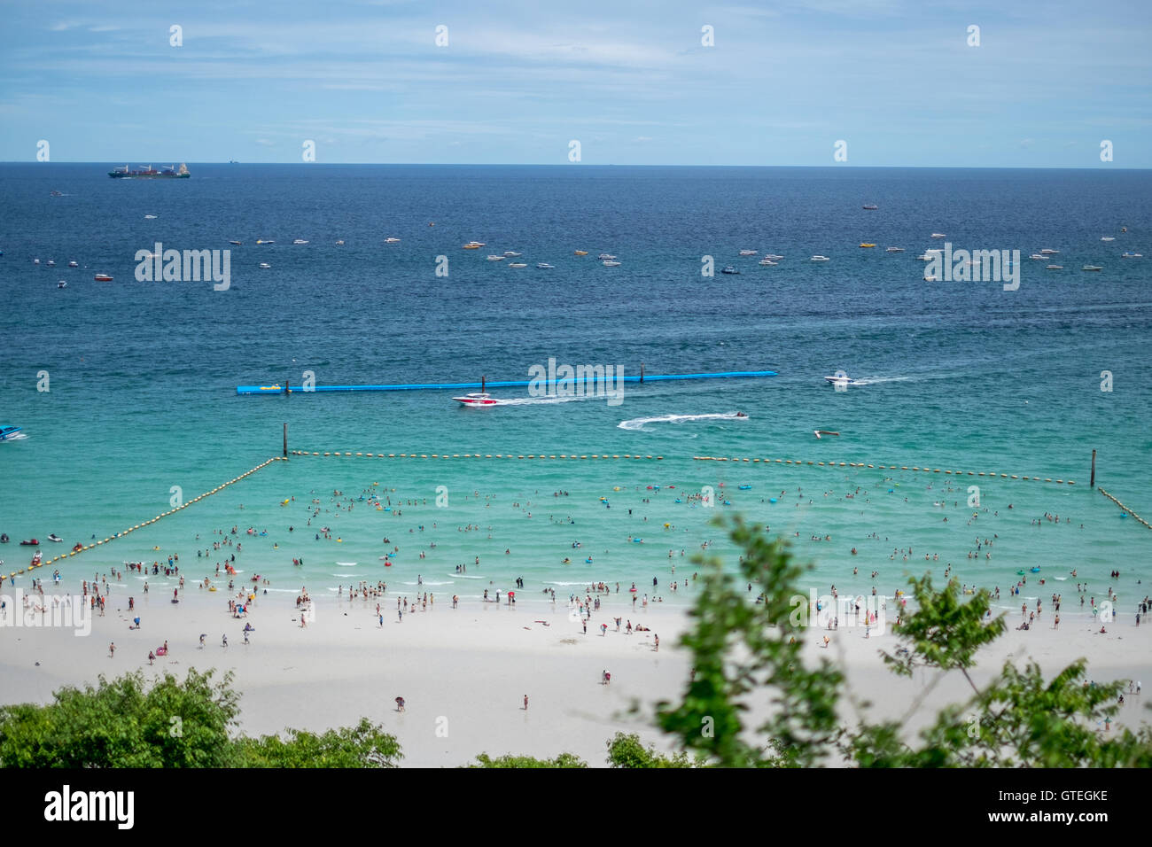 White sands beach at Koh Lan, Pattaya Thailand Stock Photo Alamy